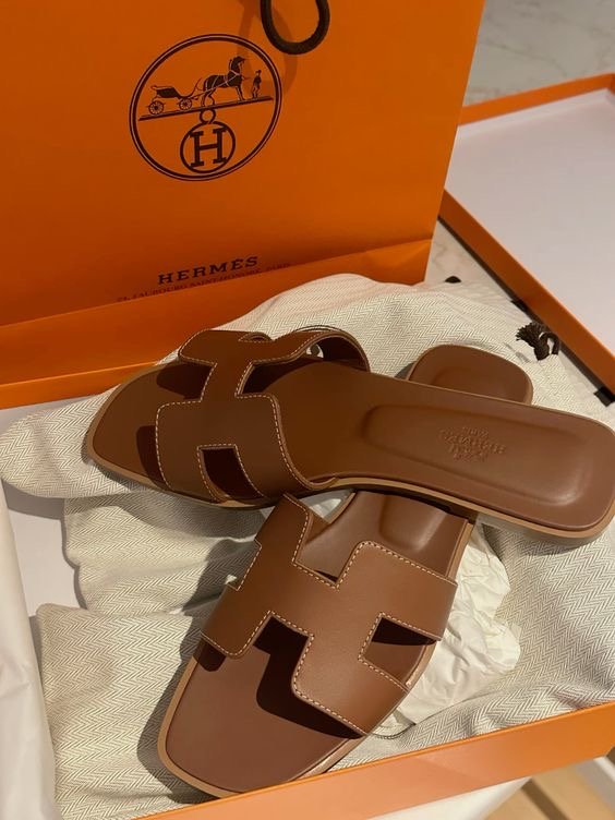 Hermes Oran sandal - الصورة 3